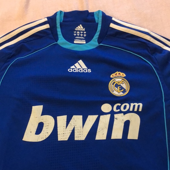 Real Madrid jersey - Picture 3 of 12